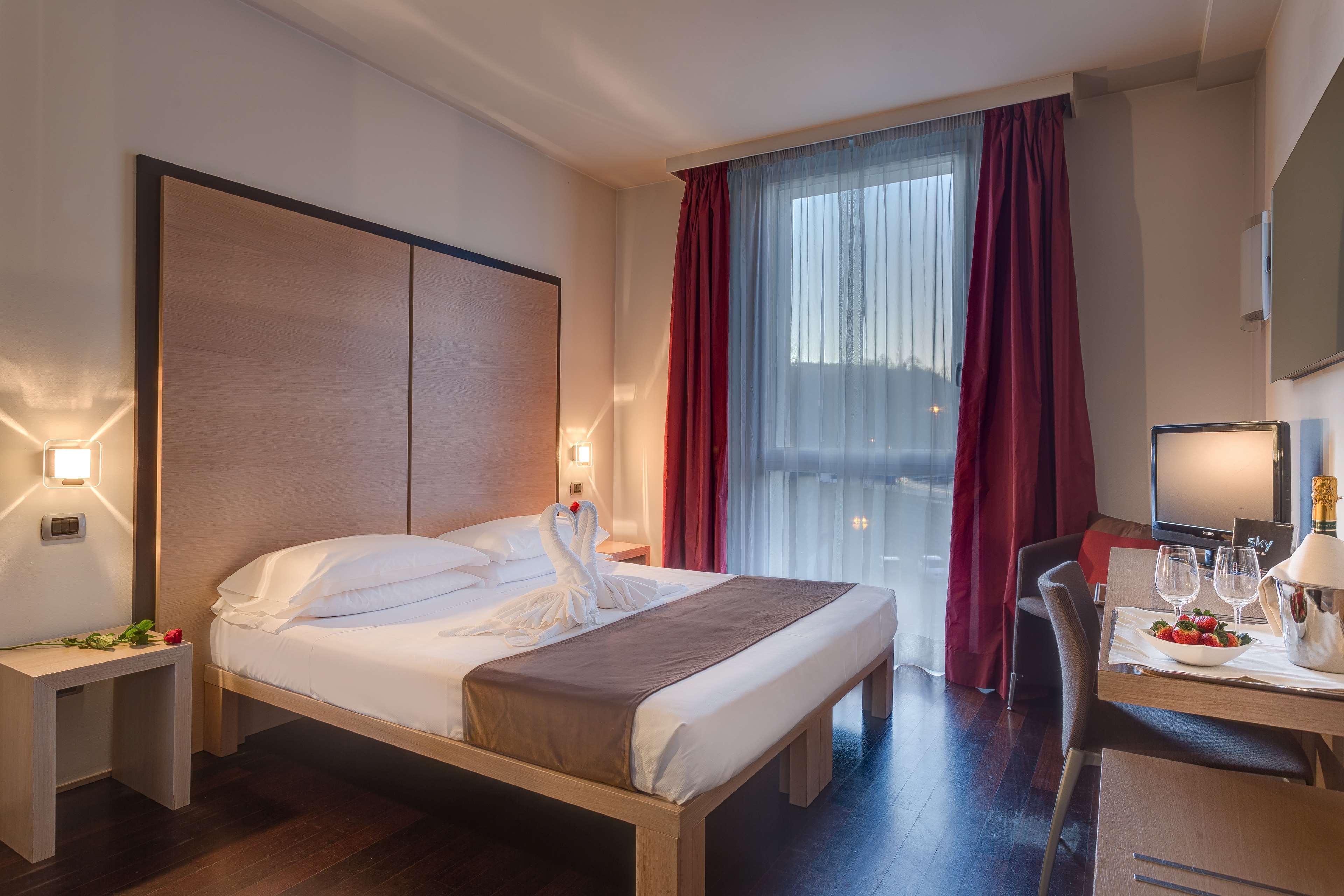 Best Western Hotel San Marco Siena Ruang foto