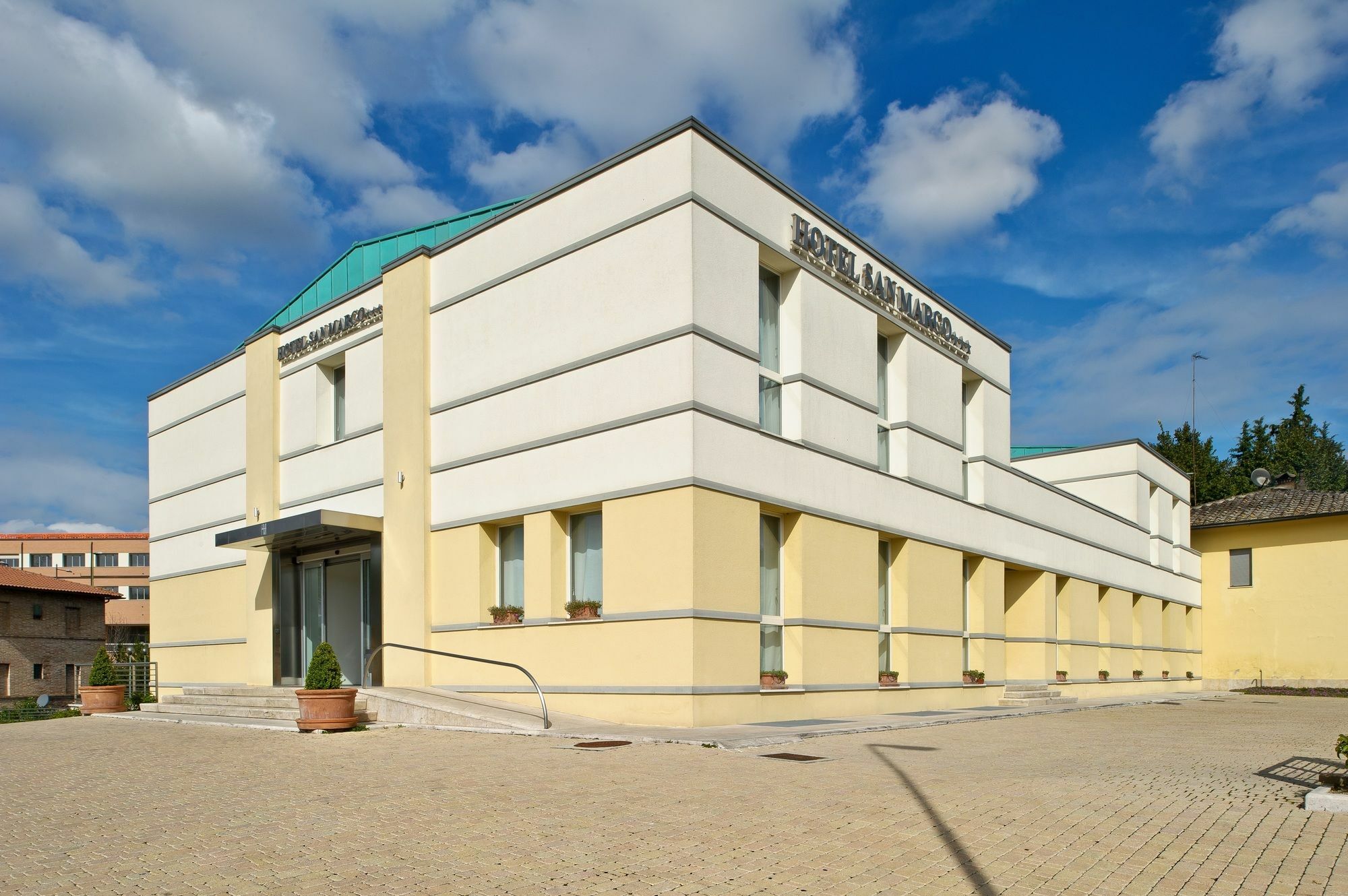 Best Western Hotel San Marco Siena Bagian luar foto